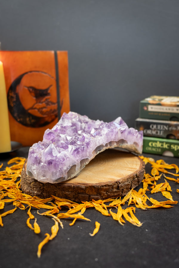 Amethyst Bed with Moss Agate, Freestanding Crystal Stone, Wave Shaped Gem for Healing and Energy Work