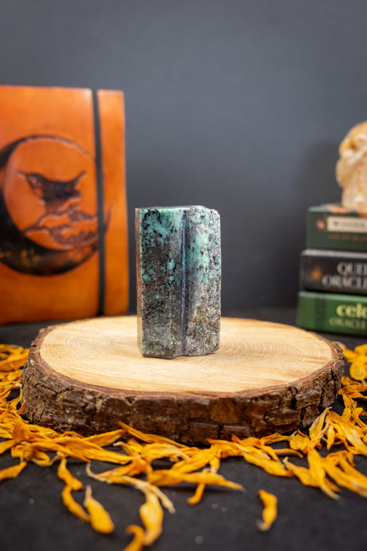 Raw Emerald and Mica Stone, Natural Emerald Crystal with Dark Mica Sparkle, Heart Chakra Healing Gemstone for Love and Growth