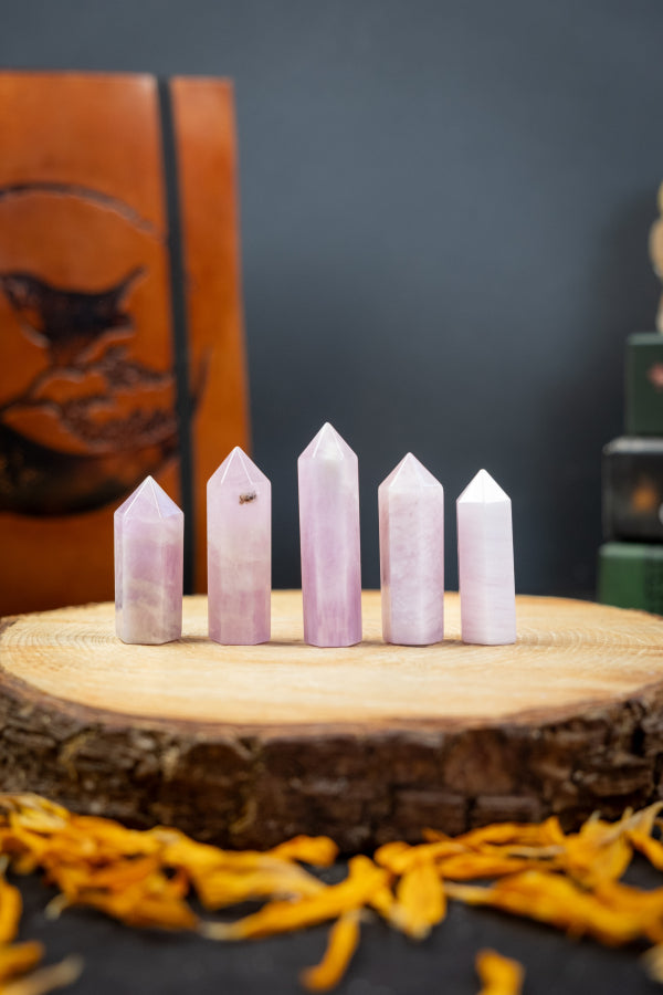 Kunzite Point Crystal, Intuitively Chosen Healing Stone, High Vibration Gem for Heart Chakra Love Calm and Spiritual Growth