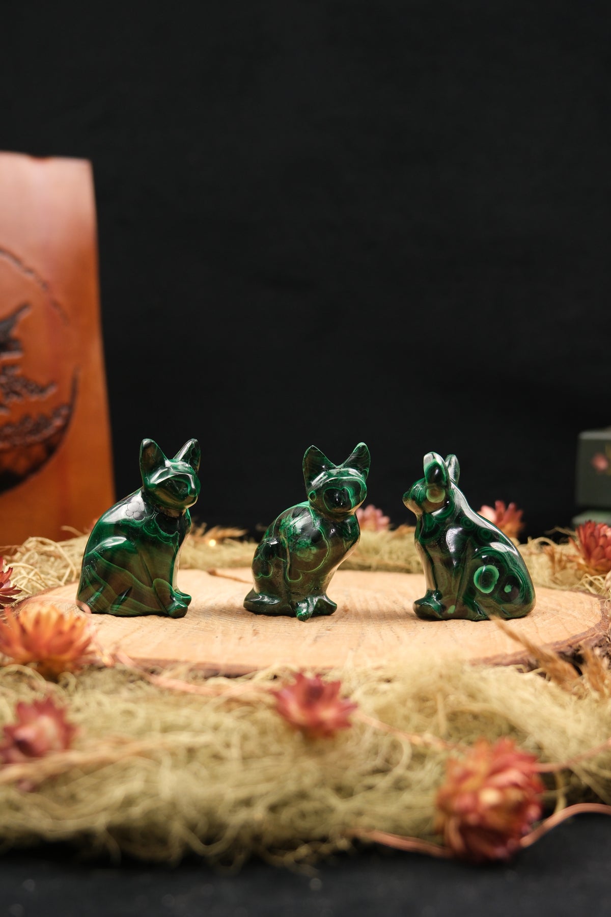 Malachite Cat Carving