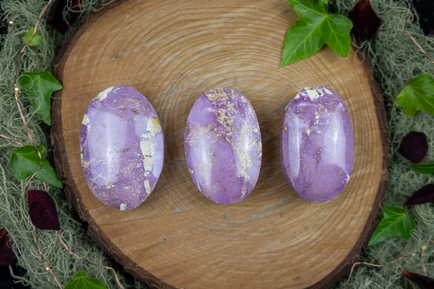 Phosphosiderite Palm Stone