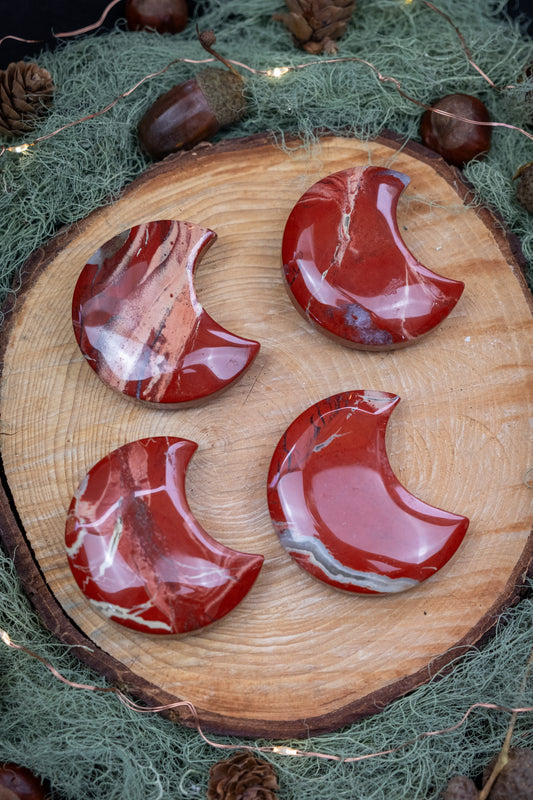 Red Jasper Crescent Moon Crystal, Chunky Red Jasper Gemstone Moon, Grounding and Strength Stone for Root Chakra Balance