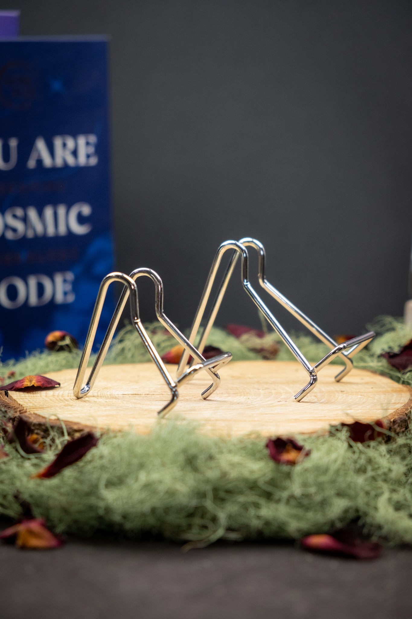 Metal Display Stand (large) – Discrete Support for Crystals