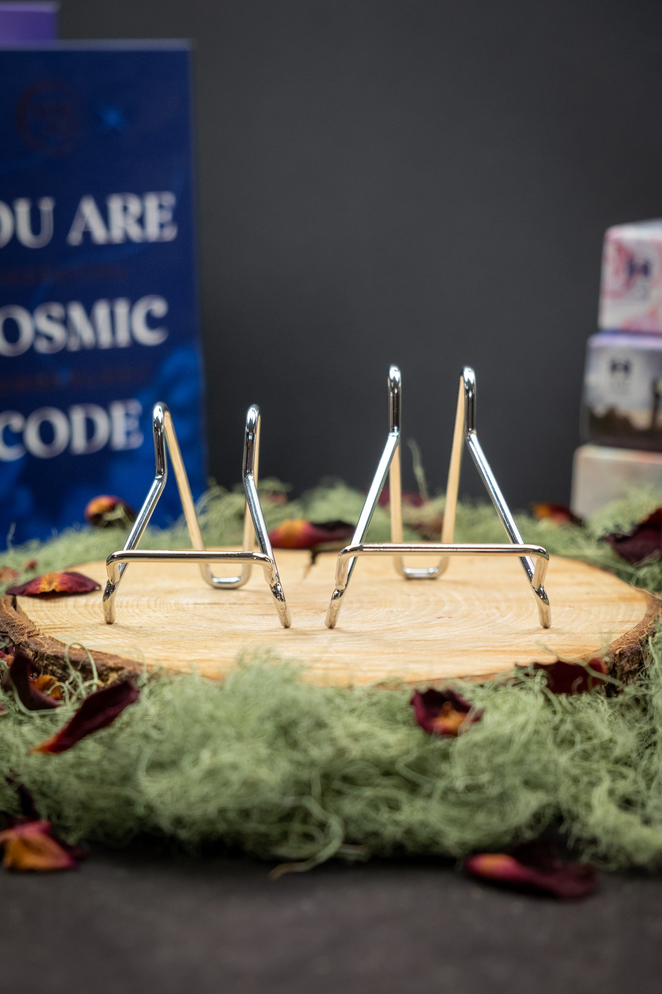 Metal Display Stand (small) – Discrete Support for Crystals