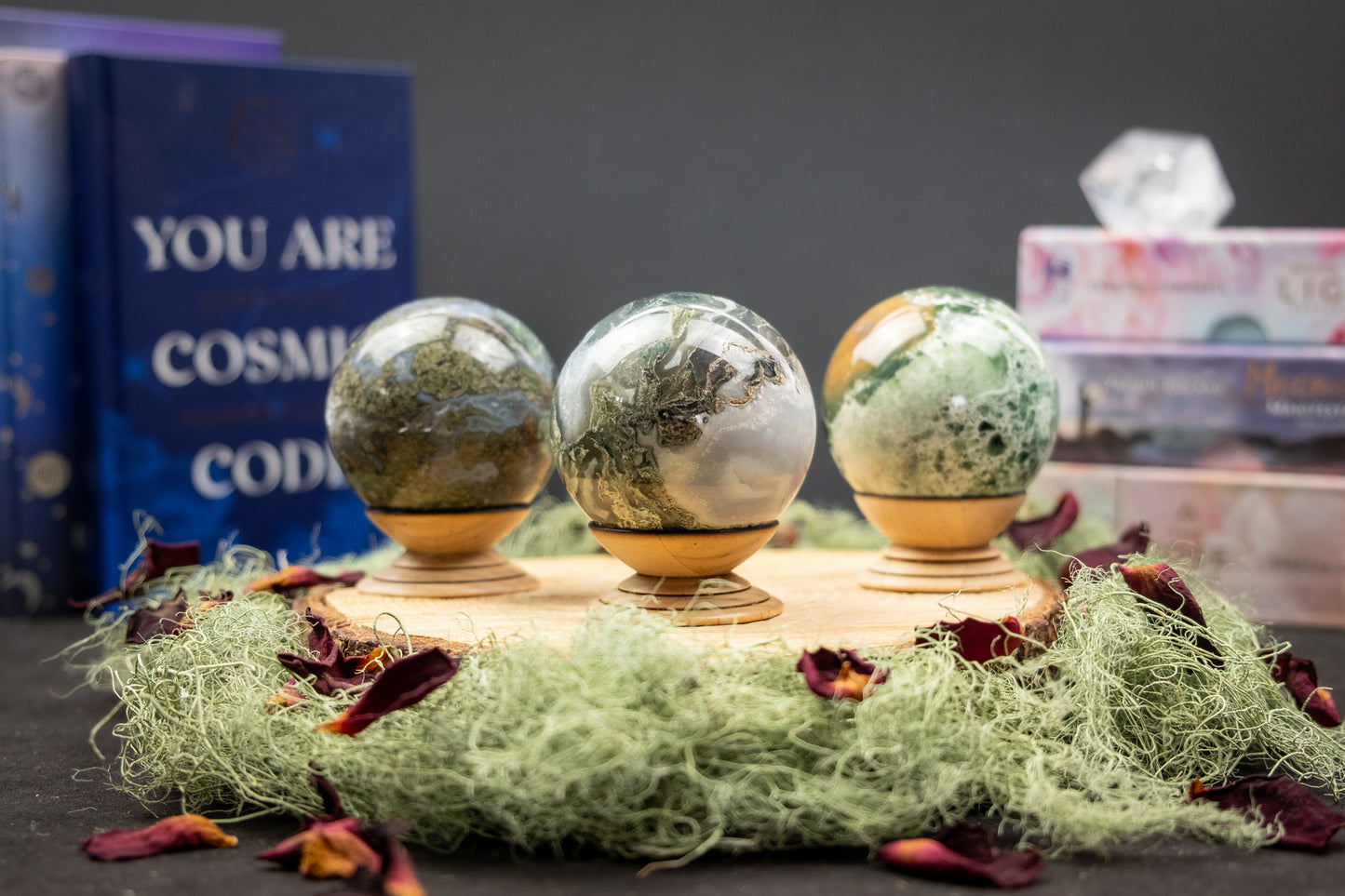 Moss Agate Sphere, Crystal Healing Stone for Grounding, Growth and Connection to Nature