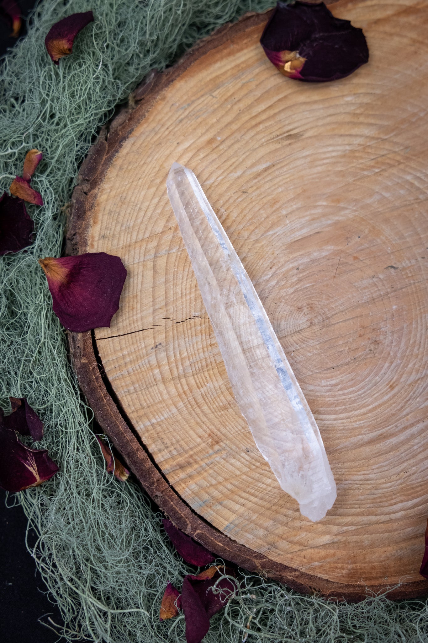 Natural Diamantina Quartz Point, High Grade Brazilian Crystal, Clear Quartz Stone for Energy Amplification and Clarity