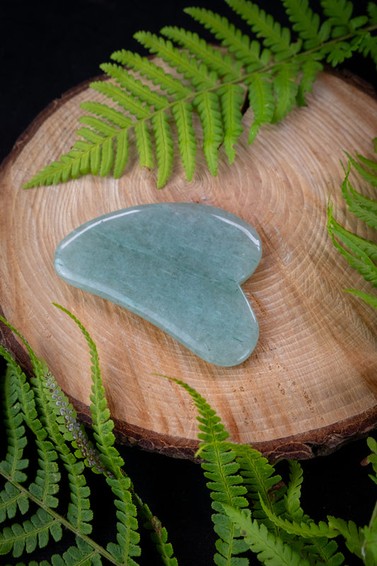 Green Aventurine Gua Sha Comb, Crystal to treat chronic pain, Facial massage, Face yoga, Gua Sha for health