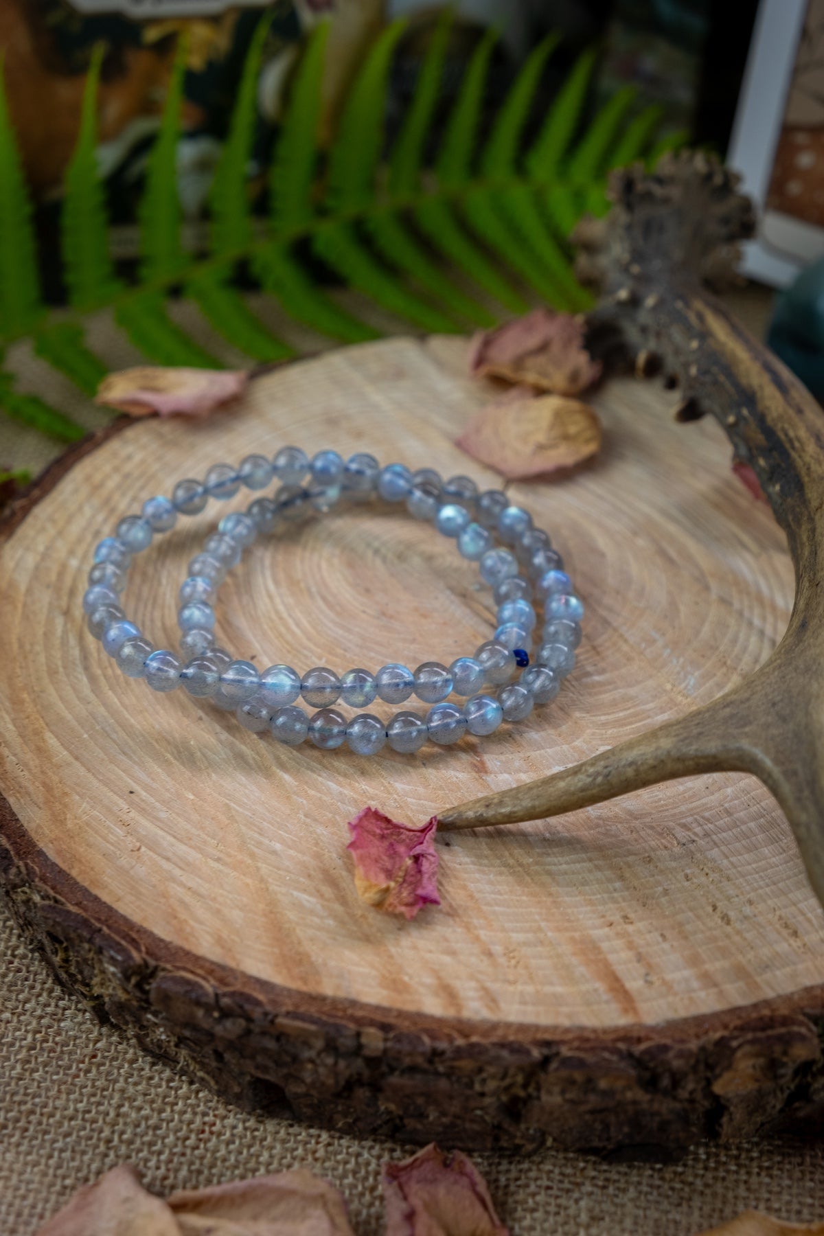 Labradorite crystal bracelet, Crystal for intuition, higher self, protection.