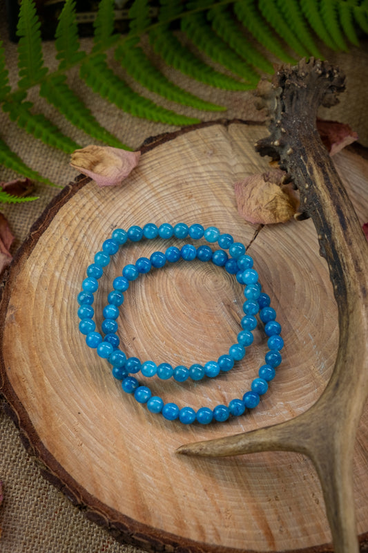 Apatite crystal bracelet, Cleanse aura, Promotes harmony.