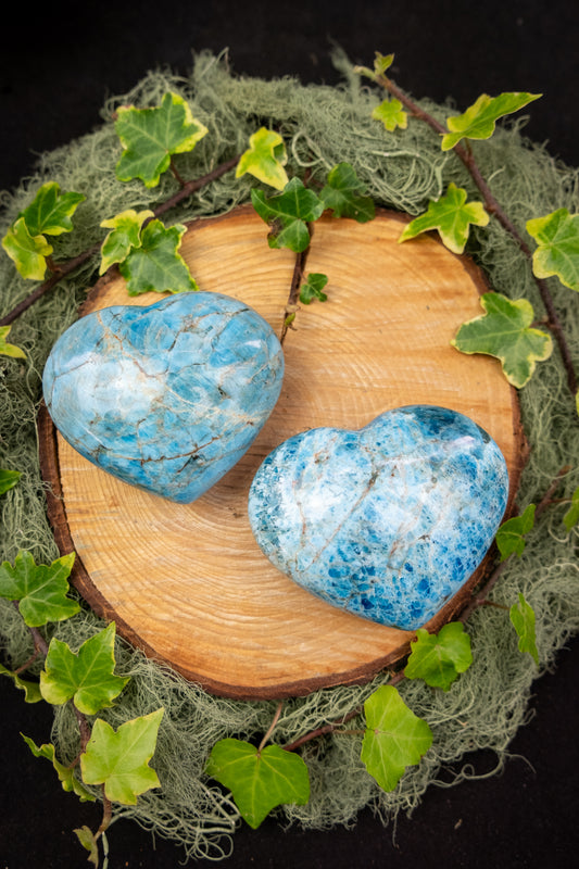 Apatite Heart Crystal, High Grade Blue Gemstone Heart, Intuitively Chosen Healing Stone for Clarity Manifestation Calm