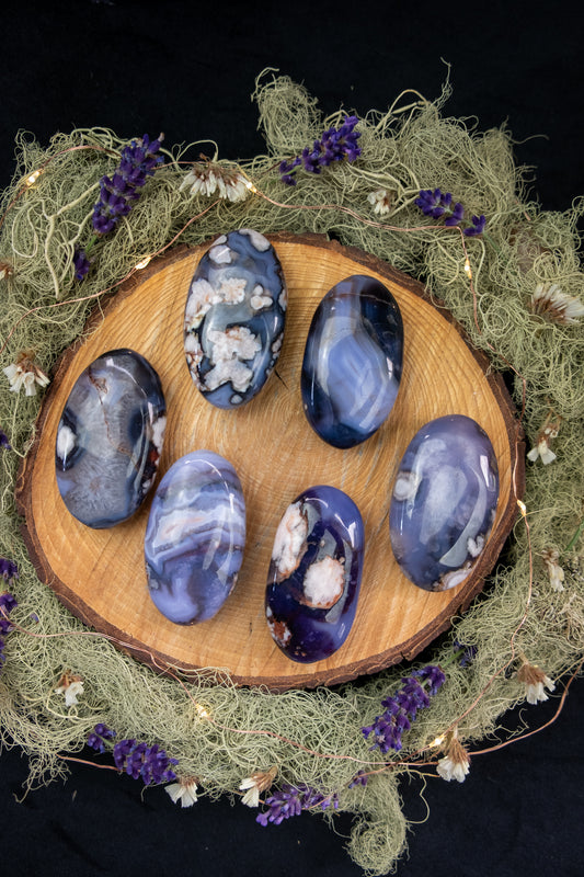 Purple Flower Agate Palm Stone