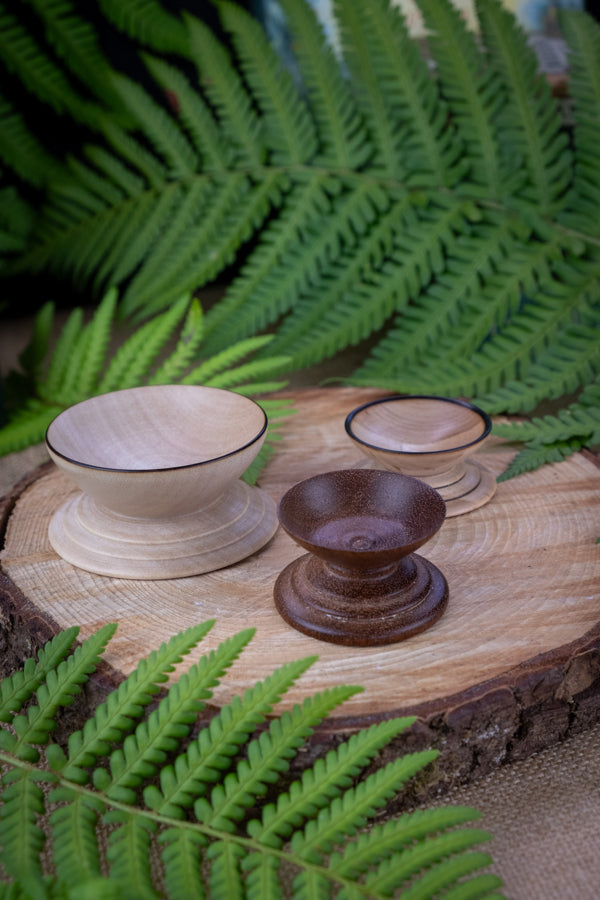 Crystal holders (small) in Oak wood or Mahogany, Hand turned wood, Sustainable wood stand, Artisan maker, Local Craftsmanship