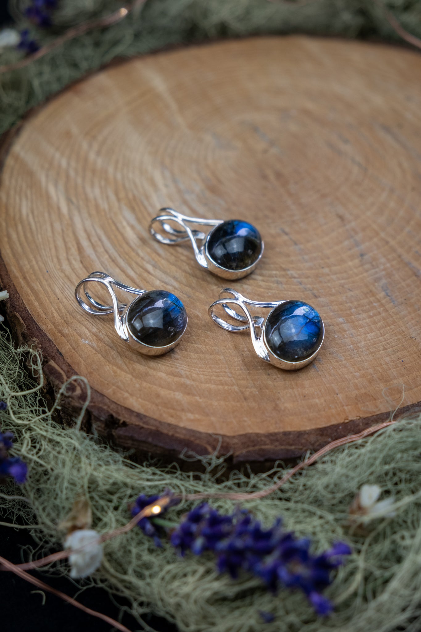 Labradorite Oval Pendant in Sterling Silver