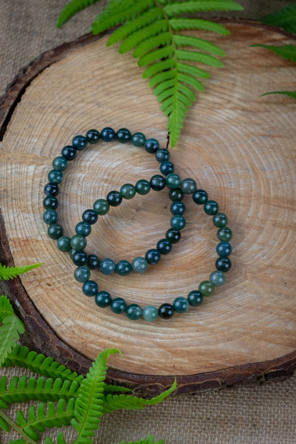 Moss Agate crystal bracelet, tree agate, 6.5mm crystals, Grounding crystal, Gaia energy, Gift for her, Gift for crystal lover.