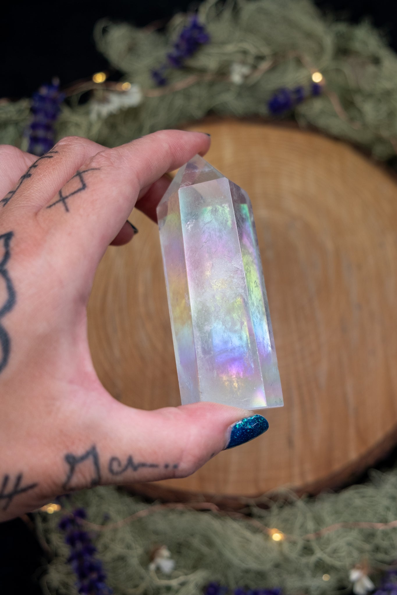 Aura Quartz Point