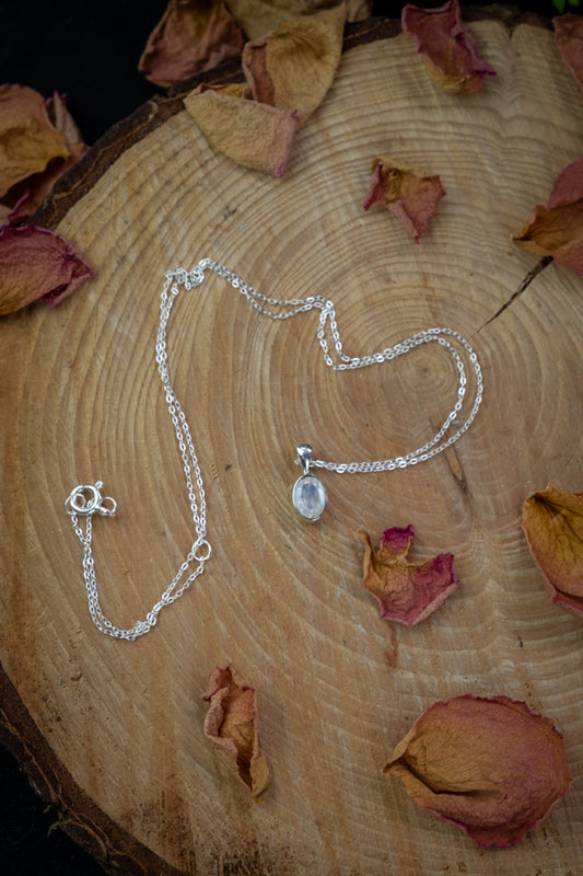 Moonstone Oval, Petite Necklace,Pendant and Chain 925 Stirling Silver.