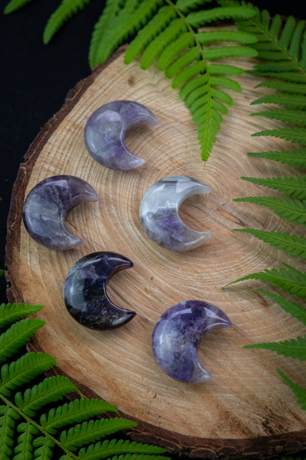 Amethyst Crystal Moon, Spiritual awakening, Healer, Helps sleep