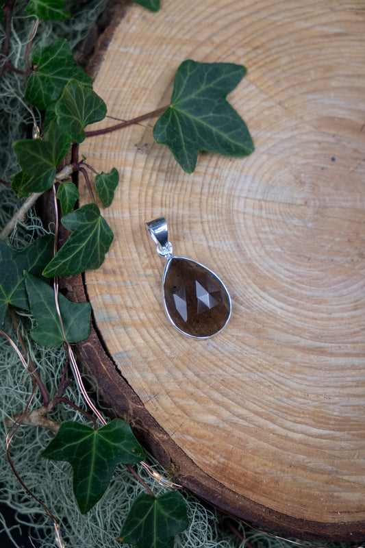 Faceted Agni Mani Pendant in Sterling Silver, Sacred Fire Stone for Grounding Protection and Inner Strength