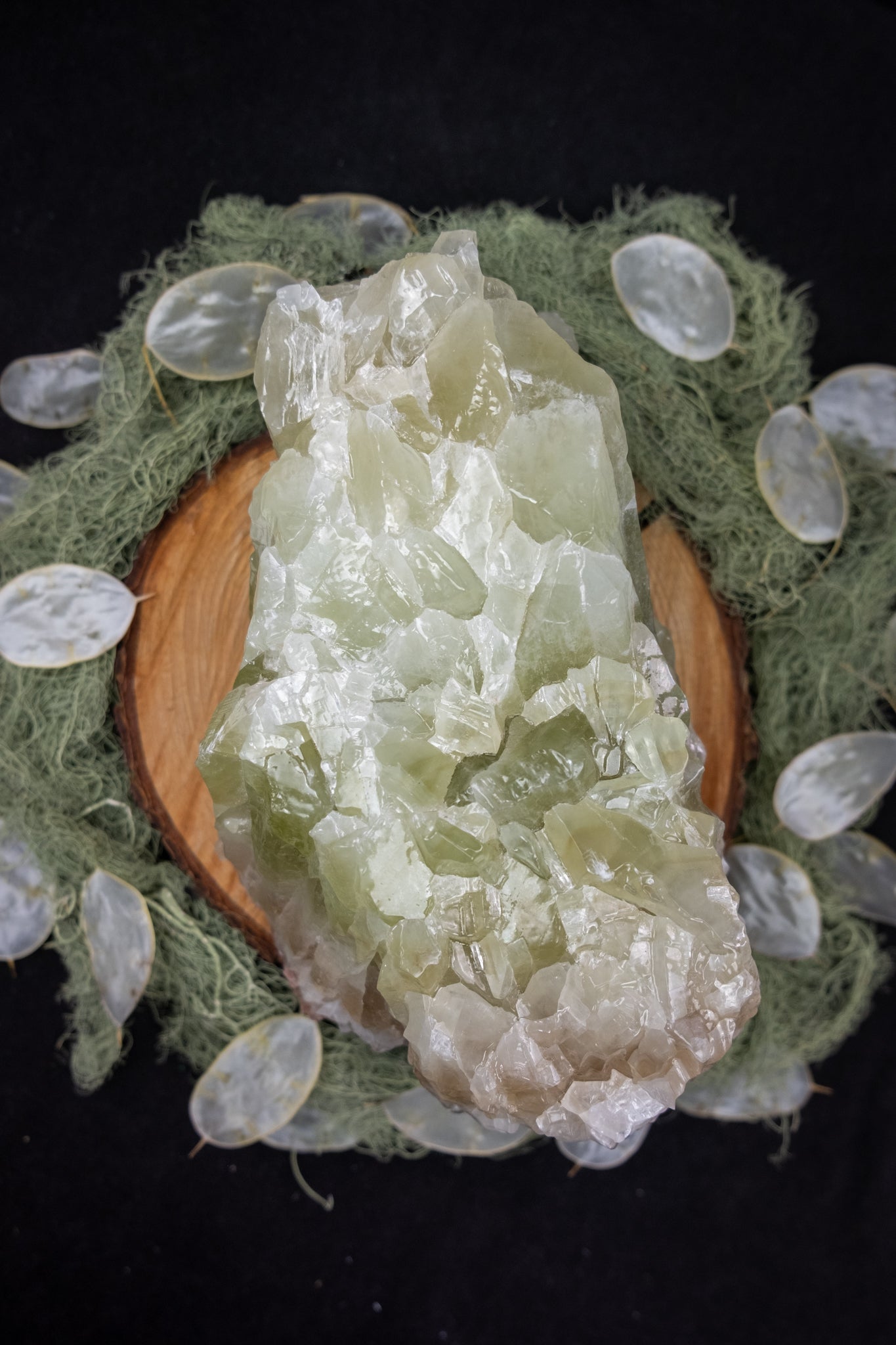 Green Calcite Raw Formation