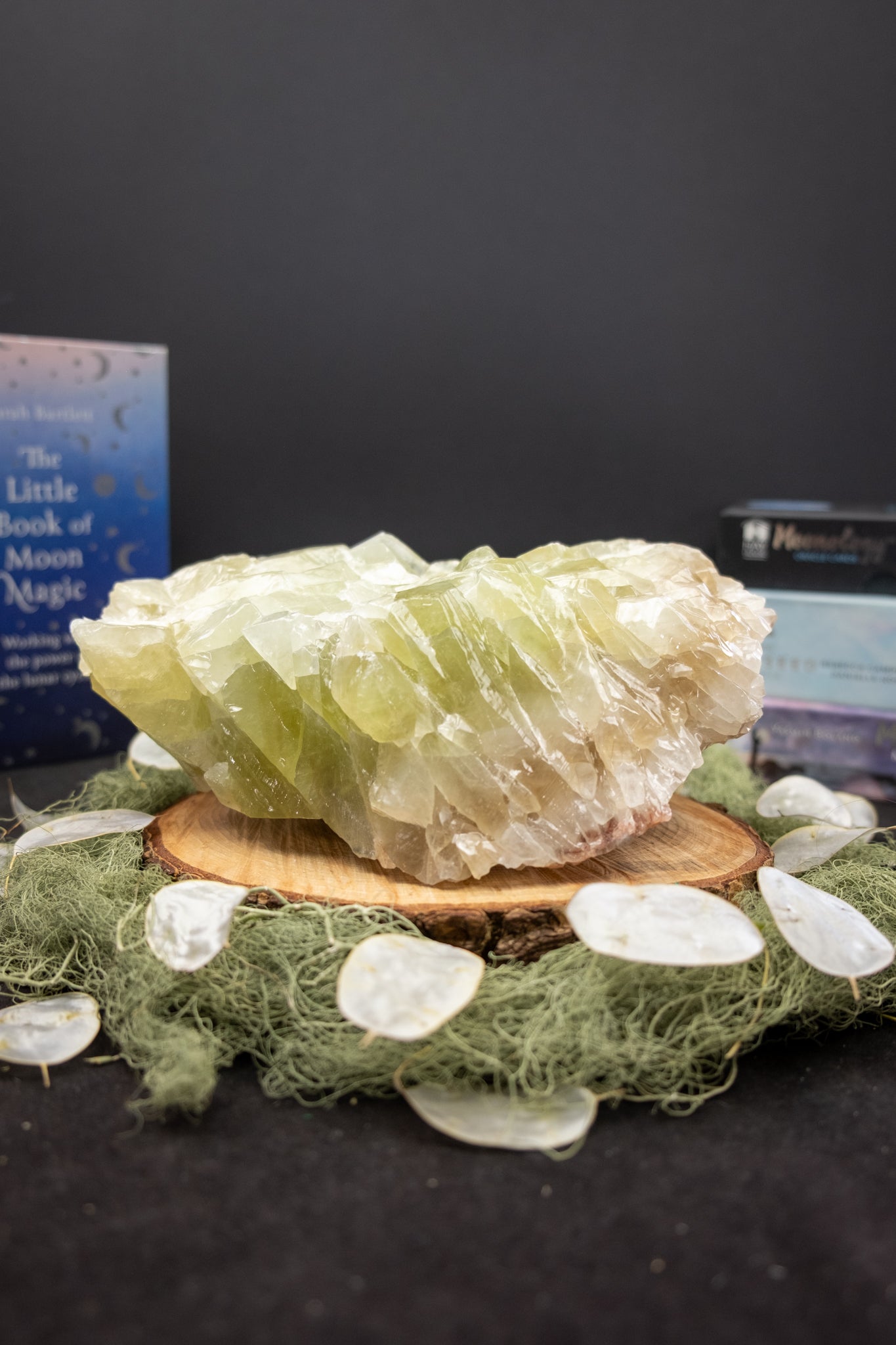 Green Calcite Raw Formation