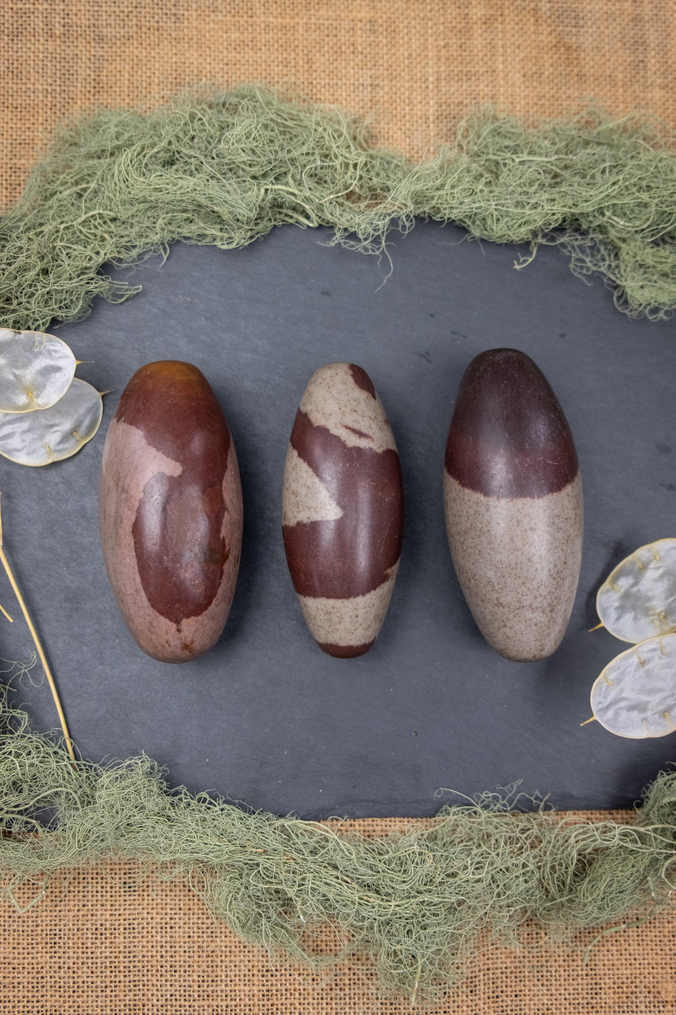 Shiva Lingam, Medium