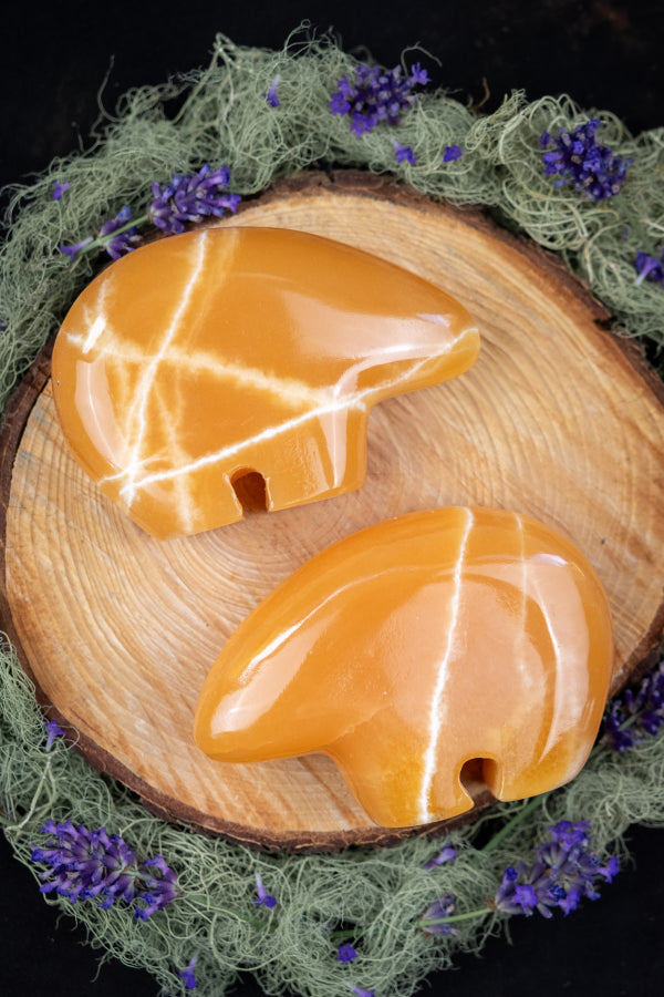 Orange Calcite Bear Totem Carving, Joyful Crystal Animal, Sacral Chakra Stone, Hand Carved Calcite Gem for Strength, Creativity, Energy Flow