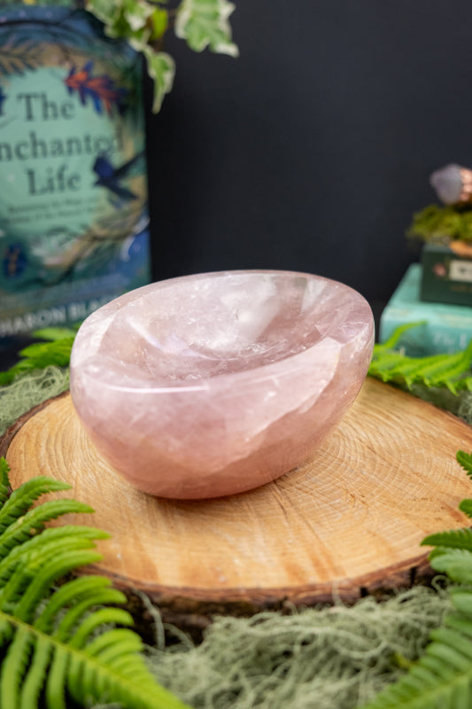 Rose Quartz Bowl for Love, Calm and Heart Healing, Crystal Gemstone Carved Bowl, High Grade Rose Quartz Offering Stone