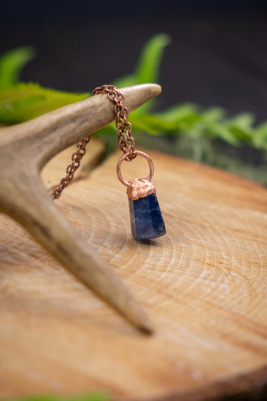 Raw Sapphire Crystal Pendant, Natural Blue Sapphire Gemstone Necklace, Electroformed Copper Jewellery for Wisdom Intuition Protection