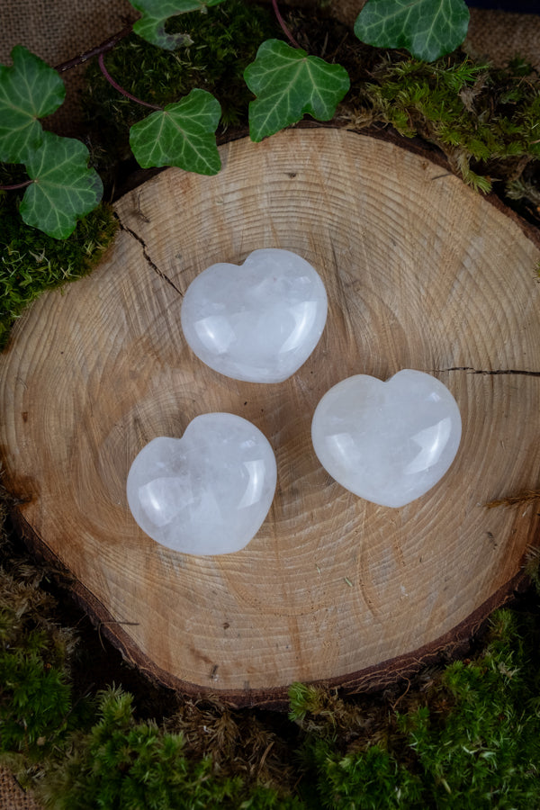 Clear Quartz Palm Stone, Healing Crystal, Energy Amplifier, Meditation Gem, Spiritual Clarity Stone, Crown Chakra, Manifestation Tool