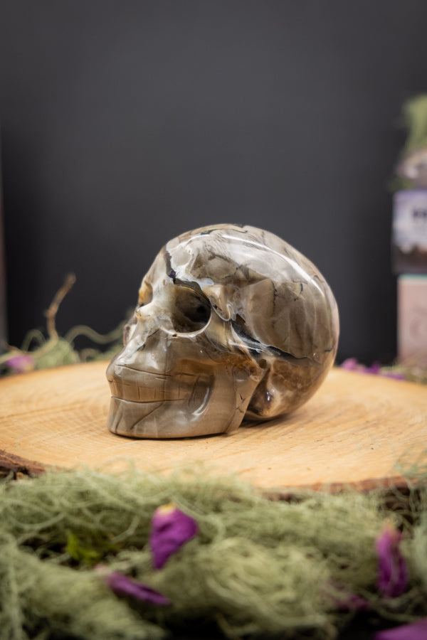 Volcano Agate Skull, UV Reactive, Natural Gemstone Carving, Crystal Skull for Protection, Transformation, Grounding and Insight