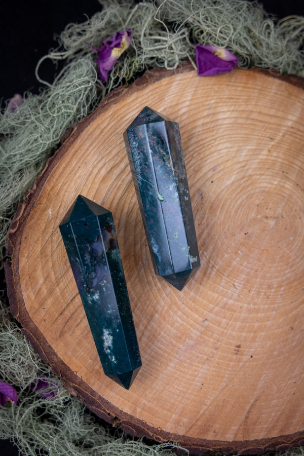 Indian Bloodstone Vogel Wand for Energy Clearing, Courage, and Vital Vitality, Ethically Sourced Healing Crystal Tool