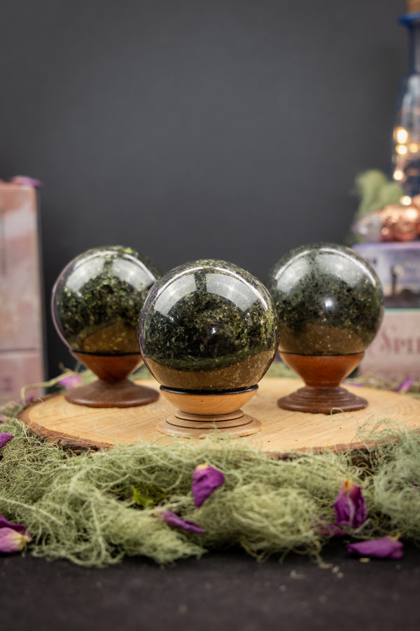 Peridot Crystal Sphere, Heart Healing Gem, Olive Green Peridot Stone, Emotional Balance Crystal Ball, August Birthstone, Intuition Stone