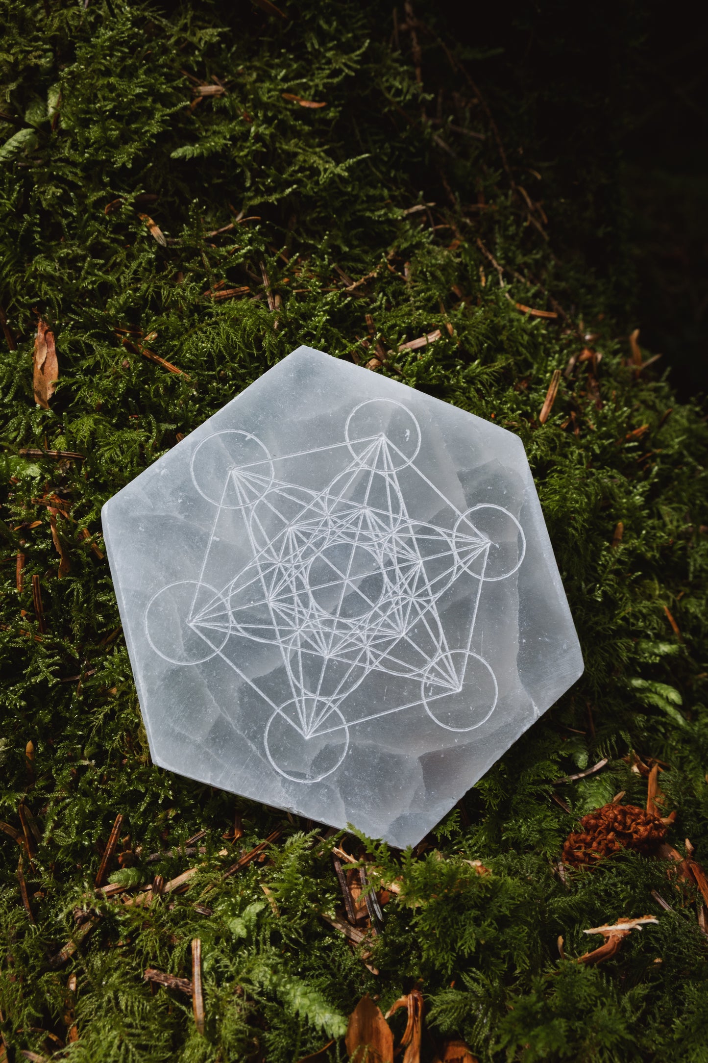 Selenite crystal Metatron charging plate, Crystal for empowerment, Crystal grid, Cleansing crystal, Sacred Geometry