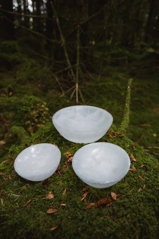 Selenite crystal bowl, Cleanse and Charge your crystals, Crystals for harmony and calm