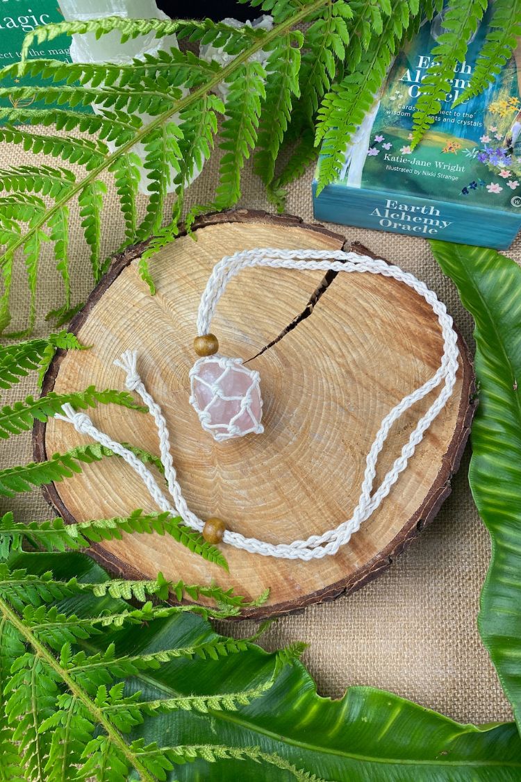 Macrame crystal pouch necklace, Crystal holder necklace, Crystal cage necklace for tumbled stones, Adjustable, Wear your way, Boho style.