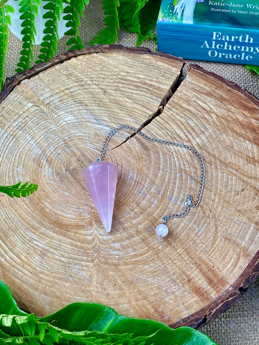 Rose Quartz Crystal Pendulum, Divination tool, pendulum for dowsing, Crystal to connect to intuition, Crystal to enhance clairvoyance.