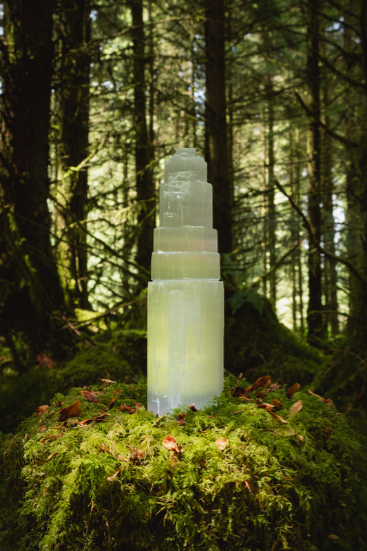 Selenite crystal Tower (X Large), Energy Cleanser, Crystals for home, to release negativity.