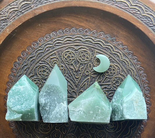 Green Aventurine Crystal, part polished, part raw - Crystal for Luck, Prosperity and Opportunity, abundance crystal