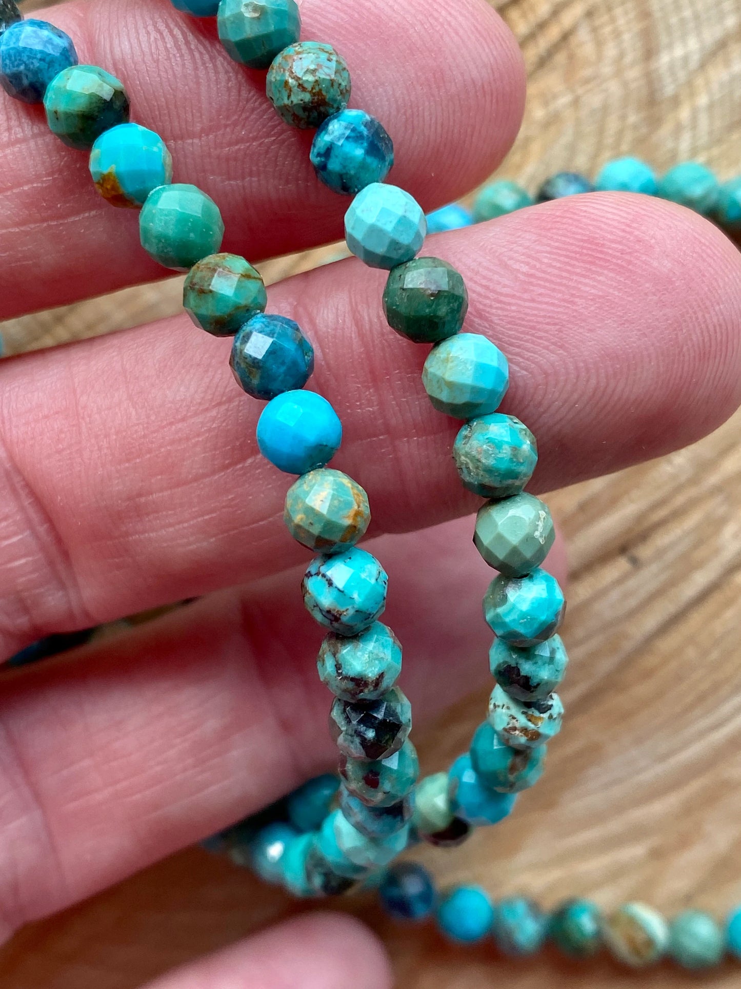 Turquoise faceted Crystal Bracelet, 5mm bead, Jasper bracelet, Crystal for good luck and prosperity, Healing crystal.