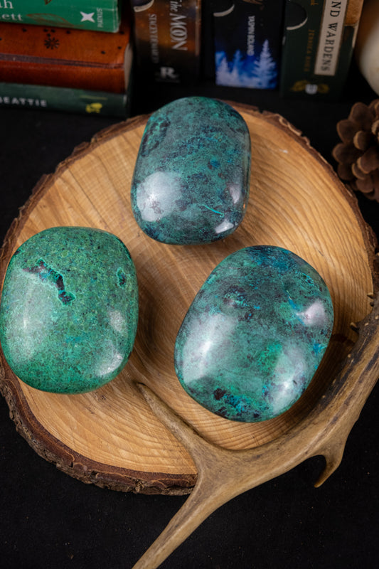 Chrysocolla crystal, Large palm stones, Known as the teacher stone or Wise stone, Crystal of empowerment,  A grade, exceptional quality.