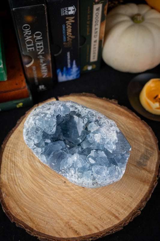 Celestite crystal, A+ grade, Ethically sourced, Crystal for calm, healing & sleep, Crystal for peace, Angel crystal, Small crystal geode.