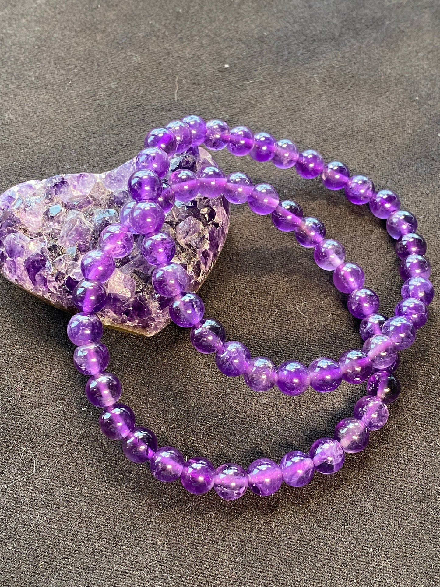 Amethyst crystal bracelet, Crystal for sleep and healing.