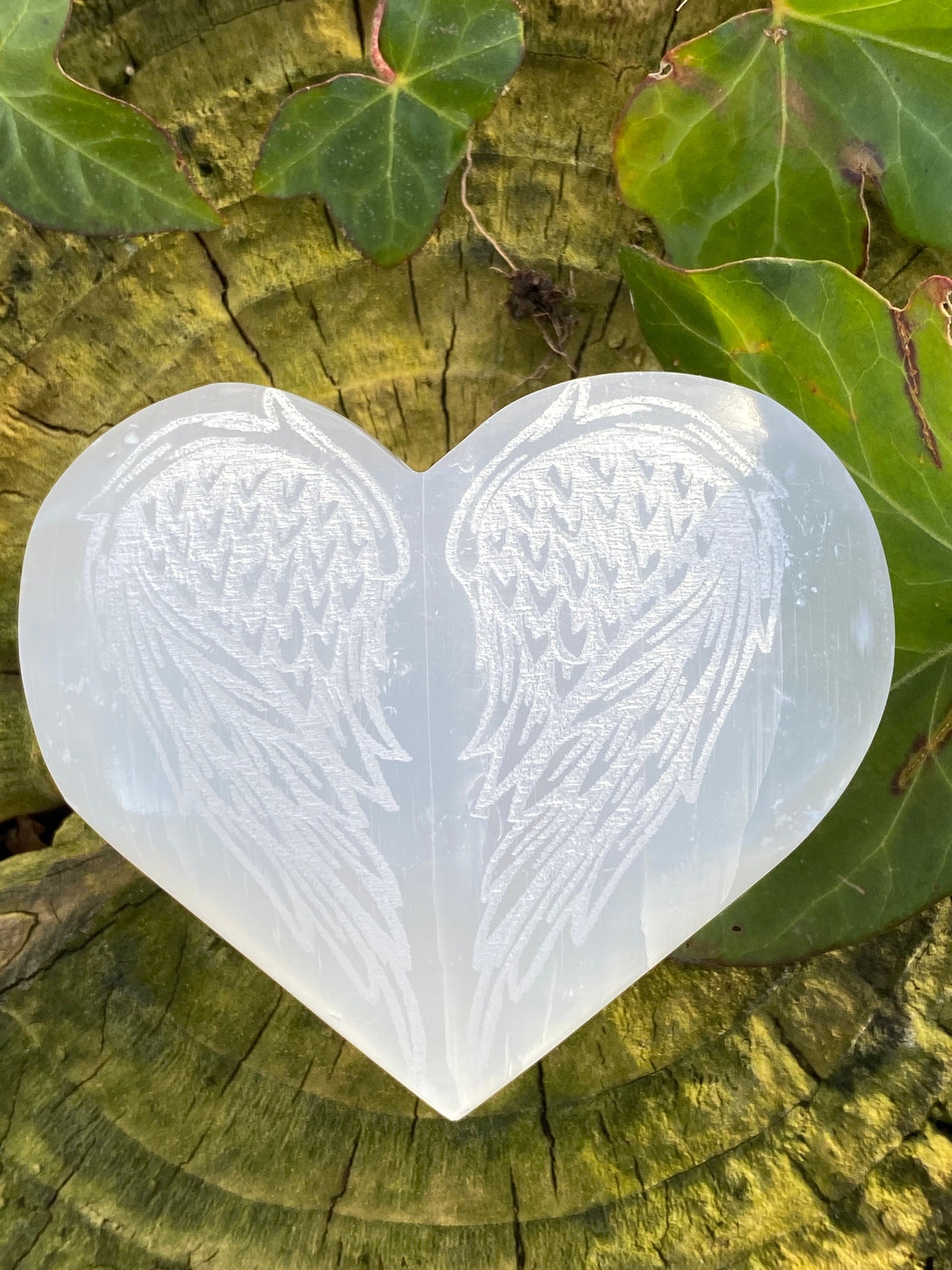 Selenite Crystal Heart, Etched with Angel Wings, Crystal to purify, Cleansing, Crystal for connection, Sacred Symbol, Angels