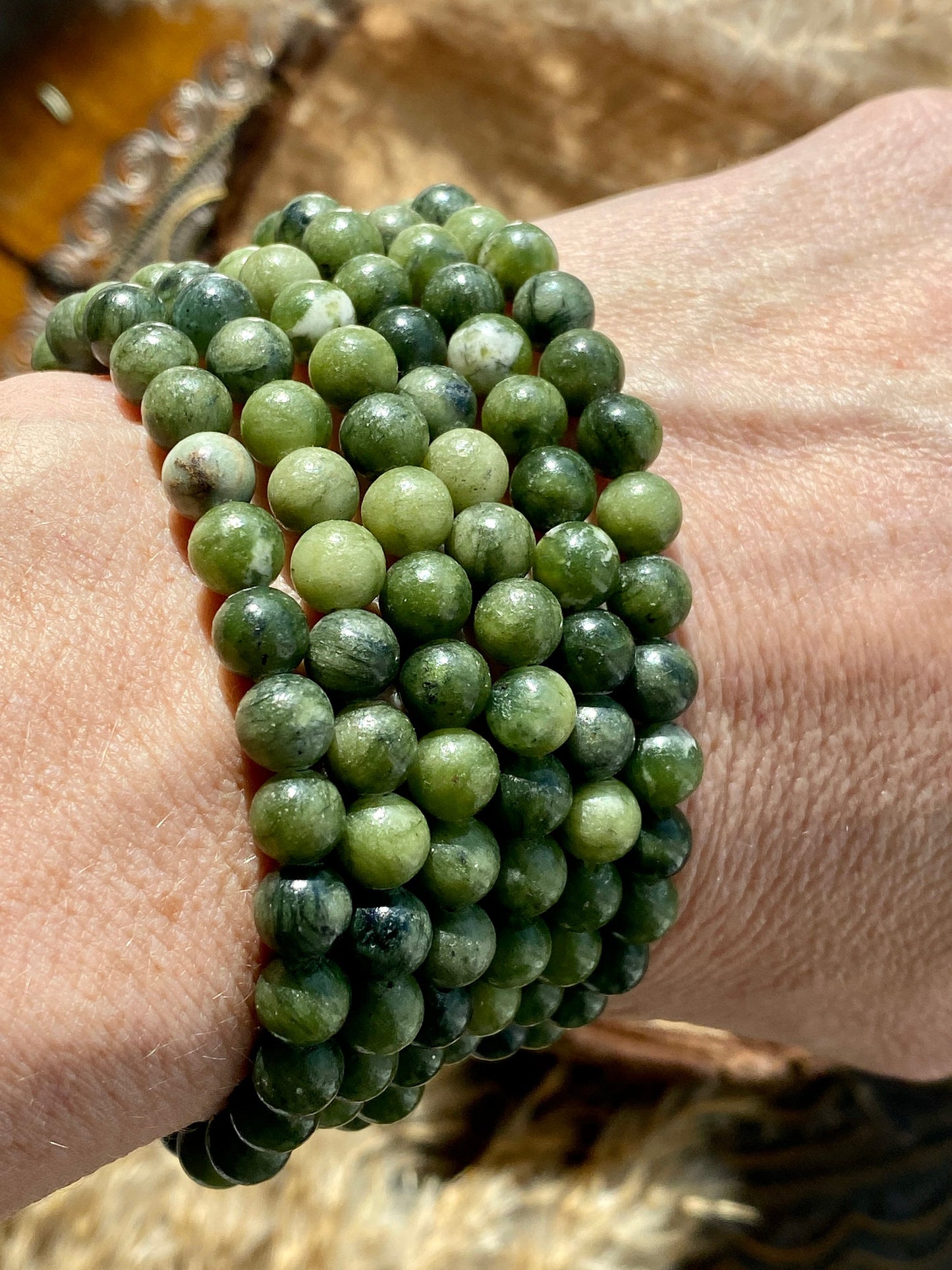 Jade crystal bracelet, Calming crystal for emotions and body, Abundance crystal.