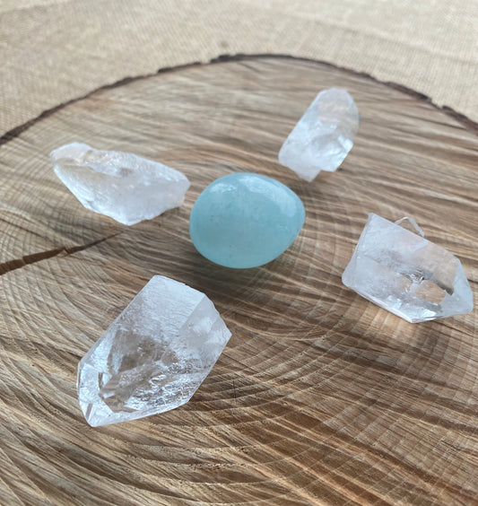 Communication Crystal Kit, Aquamarine tumble [focus] stone and Starbrary Quartz Points to amplify, Intention Setting, Crystal grids