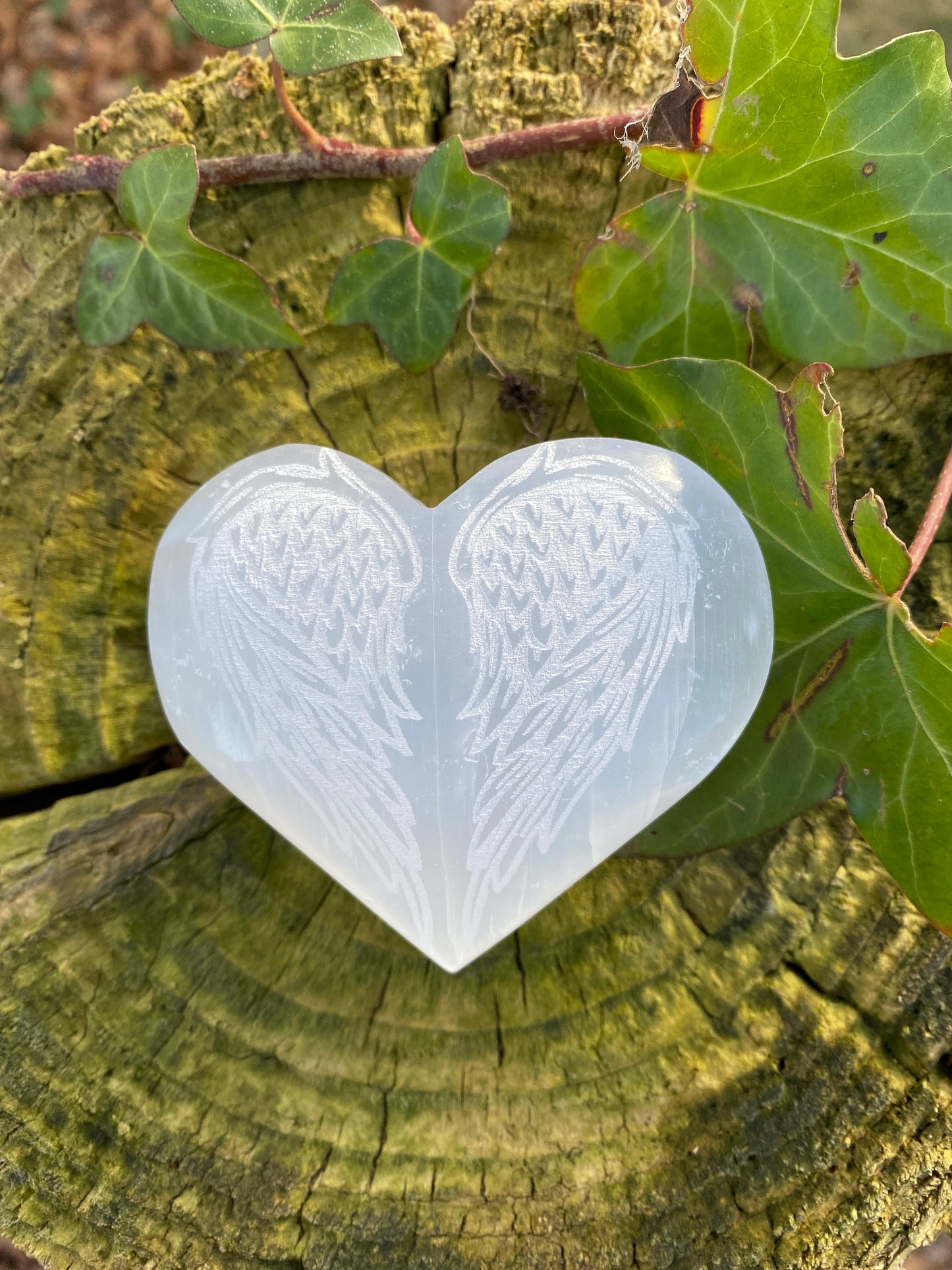 Selenite Crystal Heart, Etched with Angel Wings, Crystal to purify, Cleansing, Crystal for connection, Sacred Symbol, Angels