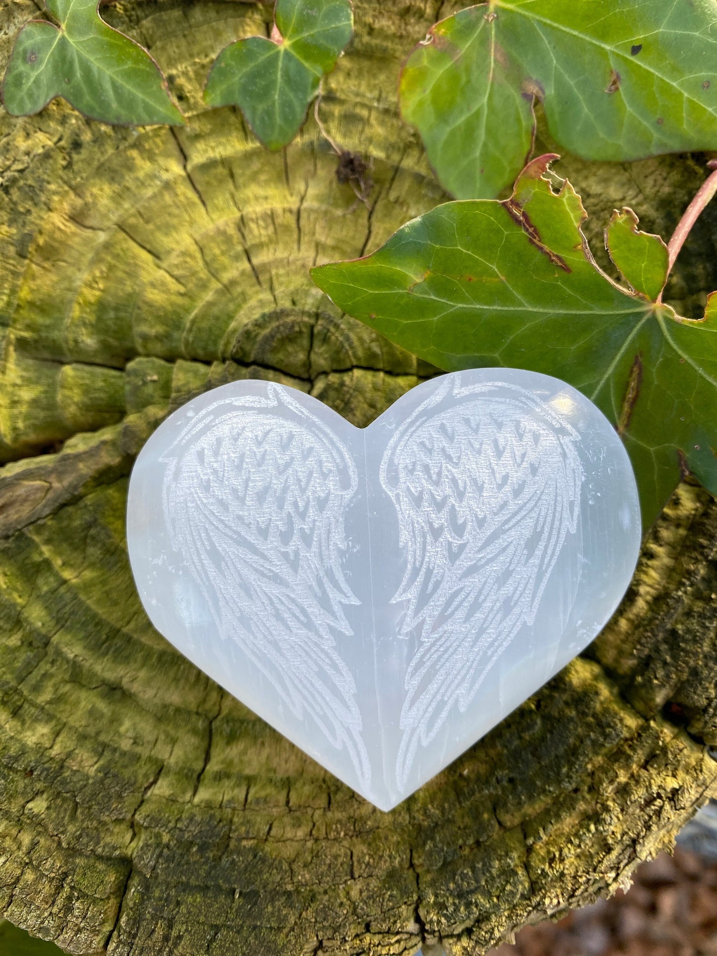 Selenite Crystal Heart, Etched with Angel Wings, Crystal to purify, Cleansing, Crystal for connection, Sacred Symbol, Angels
