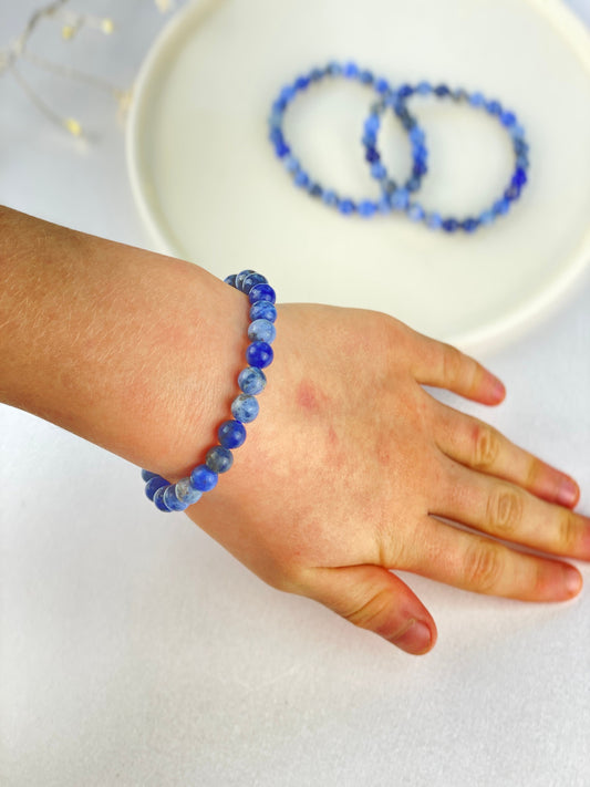 Children's Sodalite crystal bracelet, crystal for calm, times of upheaval, Express your true self